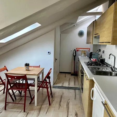 Cozy Loft In Centre Torino