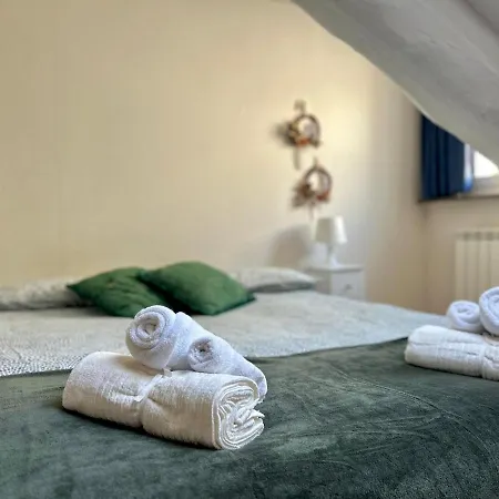 Cozy Loft In Centre 토리노